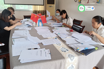 精益求精抓常规 砥砺前行提品质 ——青龙小学教学常规之备课班教师备课检查